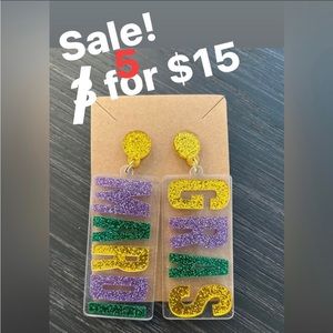 Mardi Gras earrings!
